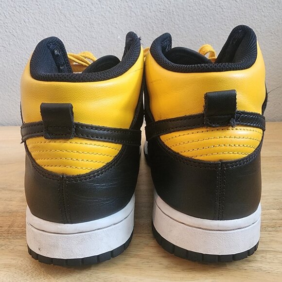 Nike Dunk High Reverse Goldenrod Basketball Sneaker Shoes Men's Size 9 - Picture 3 of 12
